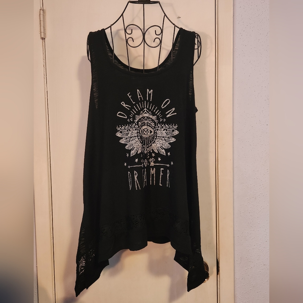 Wound Up Black Asymmetrical Graphic Tank Top, Size XL